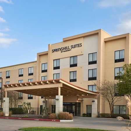 Springhill Suites By Marriott Baton Rouge North / Airport Zewnętrze zdjęcie