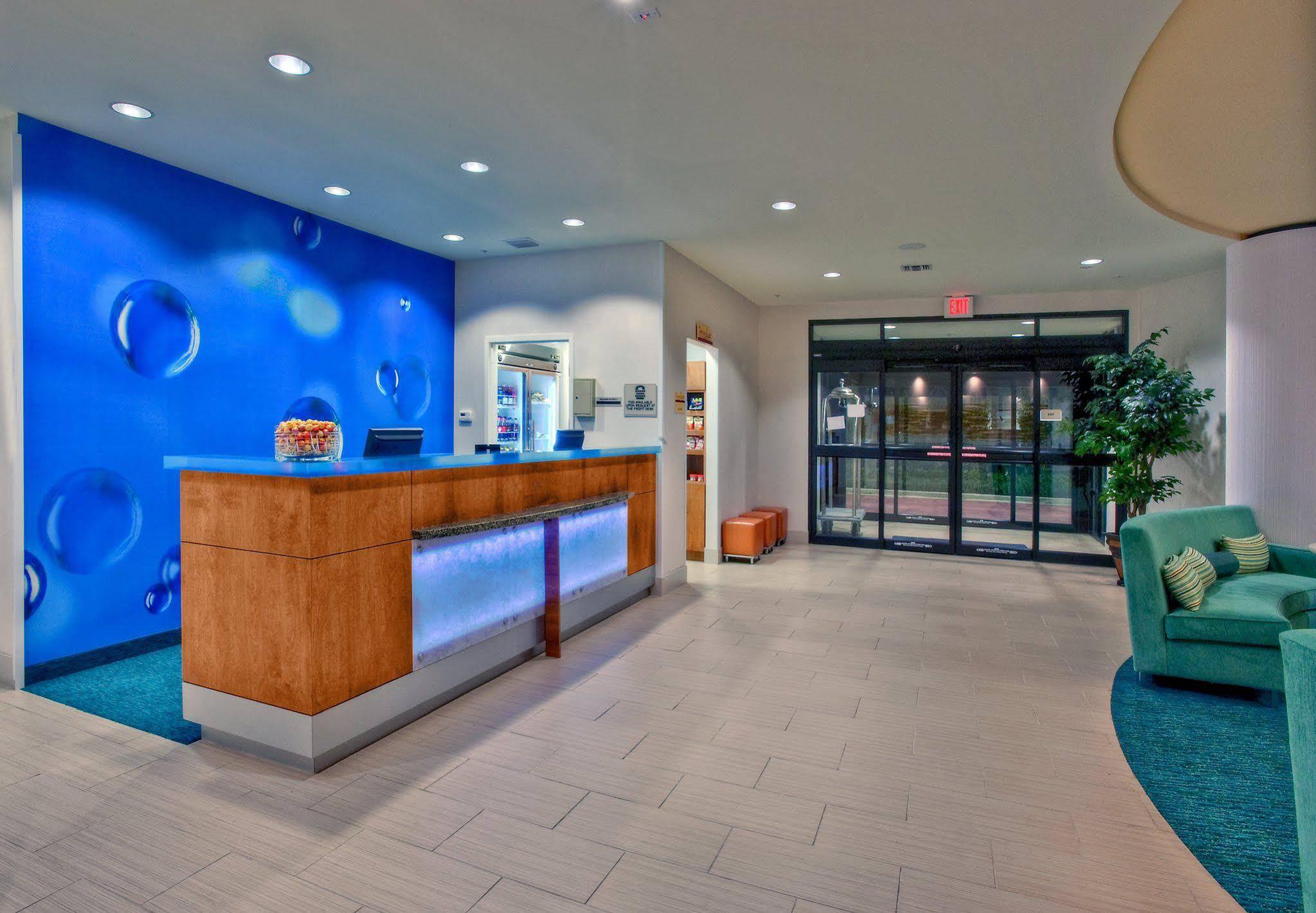 Springhill Suites By Marriott Baton Rouge North / Airport Zewnętrze zdjęcie