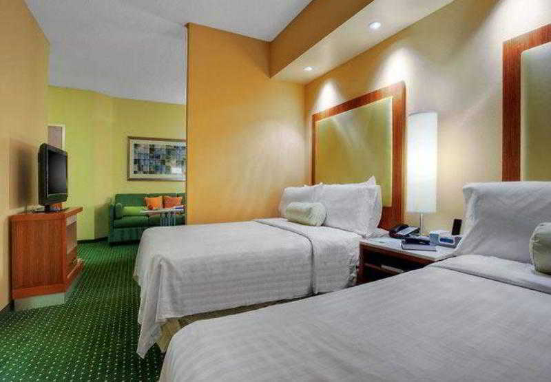 Springhill Suites By Marriott Baton Rouge North / Airport Pokój zdjęcie